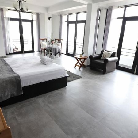 Medom'S Bnb Kohima Exterior foto